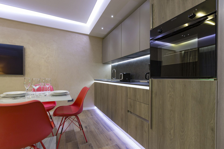 Dining Room 8