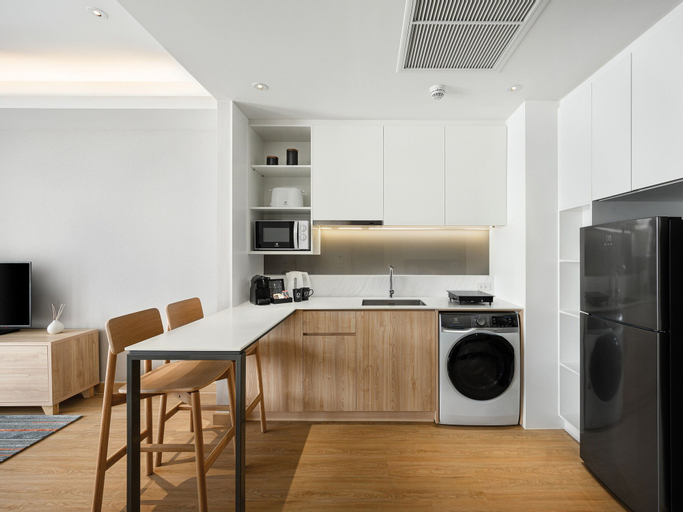 Dining Room 5