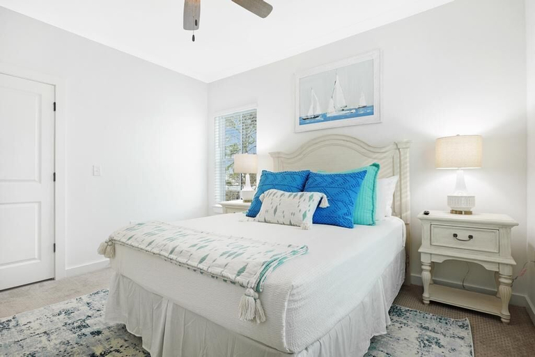 Bedroom 2, Hidden Gem! 3br/2.5ba Home/pool/near Beach/slps 10, Baldwin