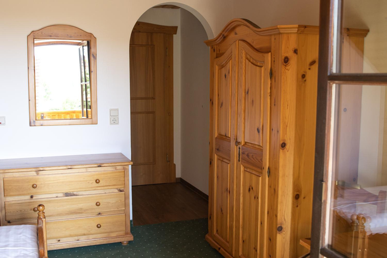 Bedroom 3, Gastehaus Eder, Neuburg-Schrobenhausen