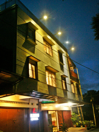Exterior & Views 2, Leos Hotel, Tomohon