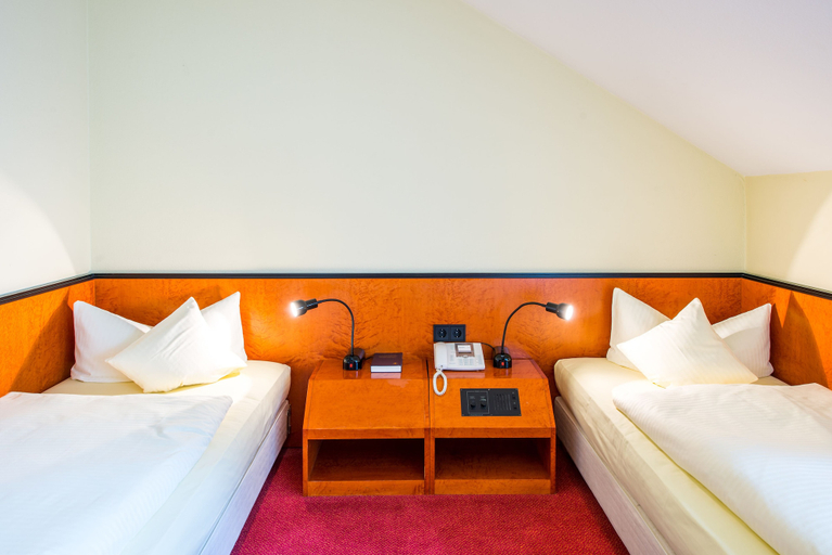 Bedroom 4, Hotel Zum Ritter, Fulda