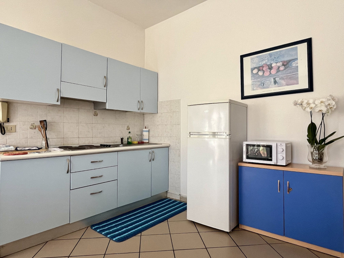 Others 4, Apartment Tirreno, Pisa