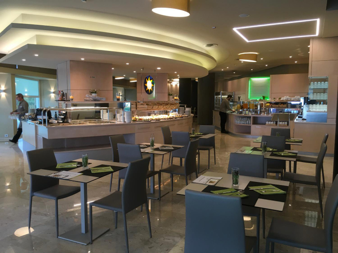 Food & Drinks 5, International Beach Hotel, Udine