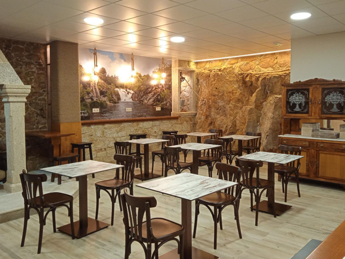 Food & Drinks, O Cabanel Albergue-Bar, A Coruña