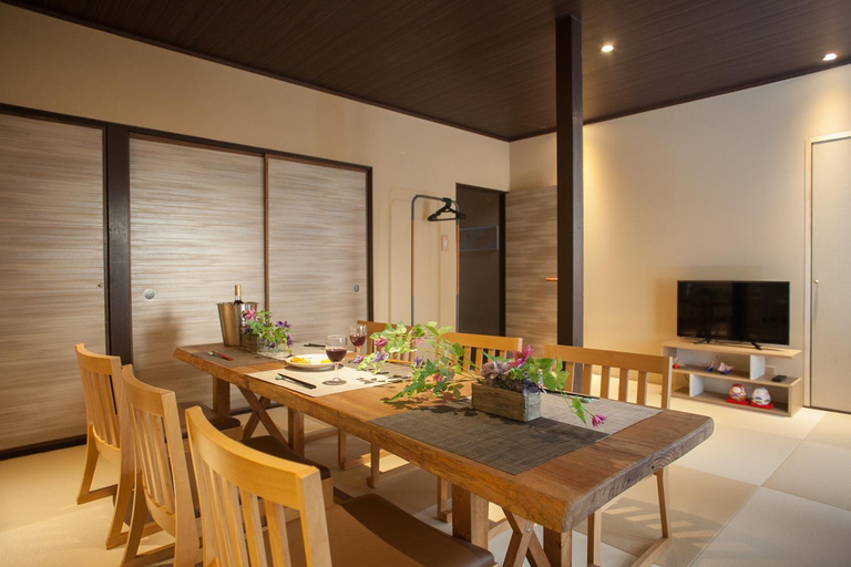 Dining Room 1