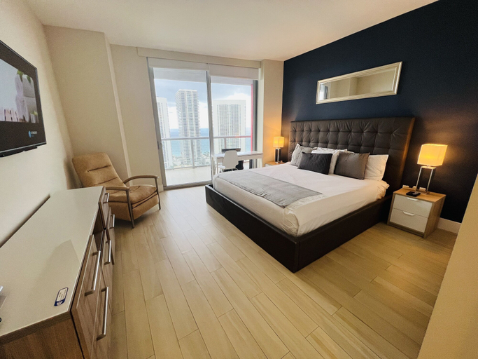 Bedroom 4, Beachwalk Resort, Broward