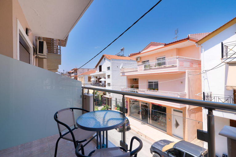 Others 3, Kentrikon Rooms, East Macedonia and Thrace