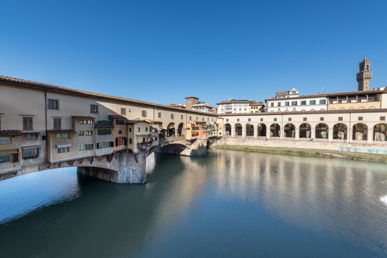 View 3, Luxury Blue River by Mmega, Florence