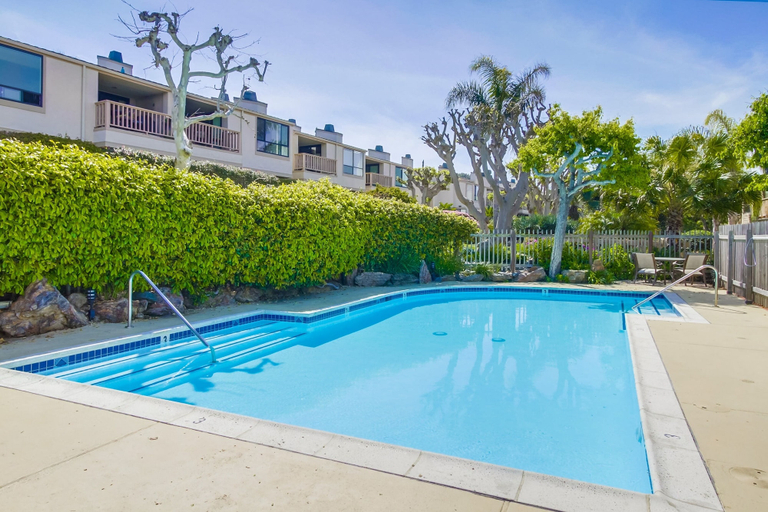 Terrace/patio 3, Beachfront Townhome in Solana Beach features Private Den SS166 by RedAwning, San Diego