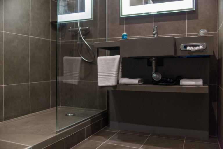 Bathroom 4, Novotel Port Harcourt, Obio/Akp