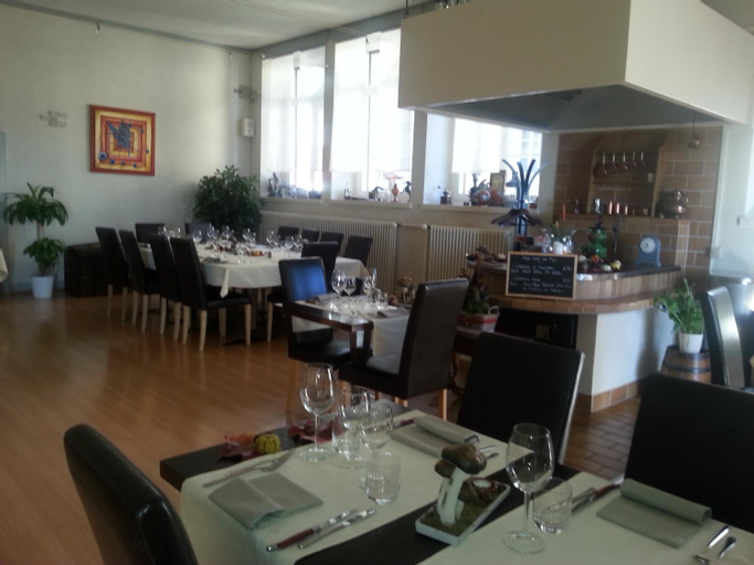 Food & Drinks 4, Auberge au Cavalier, Nyon
