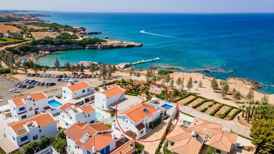 Beach, Beach Front Aqua Marina by Ezoria Villas