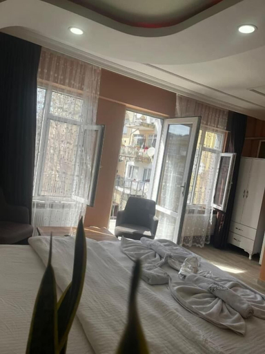 Bedroom 4, Cemre Suit, Kadıköy