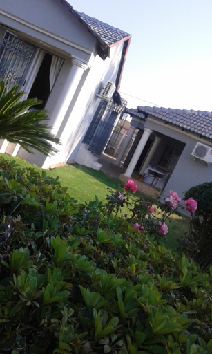 Others 5, Marys BnB, Bojanala