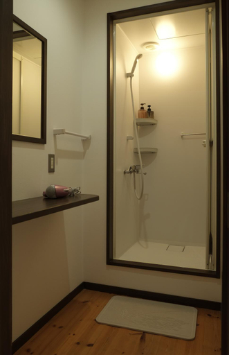 Bathroom 2, Etchu Yatsuo Base OYATSU, Toyama