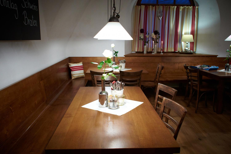Food & Drinks 5, Rathauskeller Melk, Melk