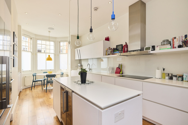 Others 4, The Clapham Crib, London