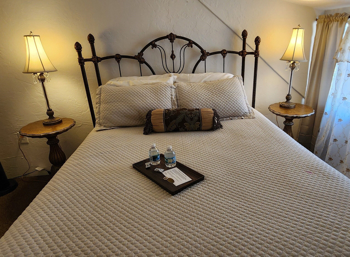 Bedroom 3, Lily Creek Lodge, Lumpkin