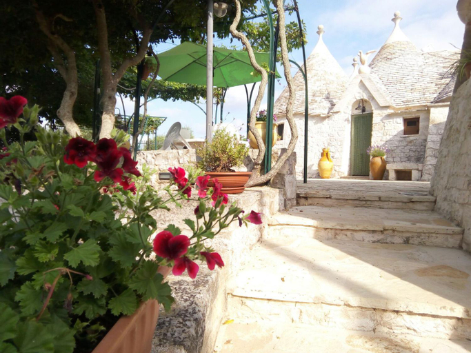 Others 2, Trullo Sereno Angelo, Bari