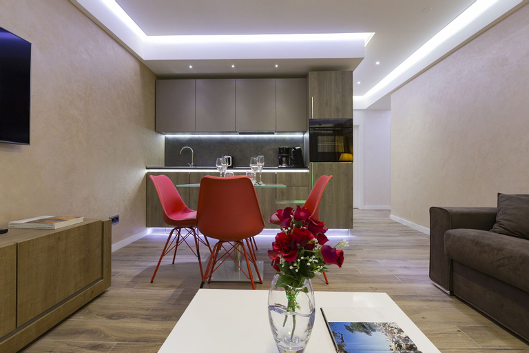 Dining Room 12