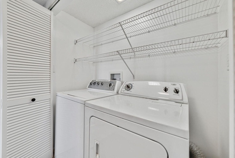 Bathroom 4, Stunning Views, 3bd/2ba w/ Private Balcony, Baldwin
