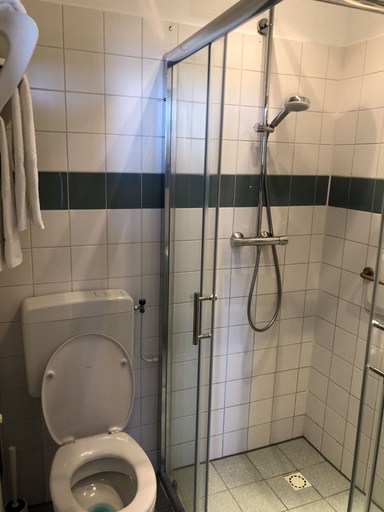 Bathroom 5, Hotel Zee en Duin, Katwijk