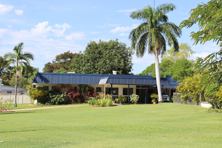 Others 2, Country Road Motel, Charters Towers