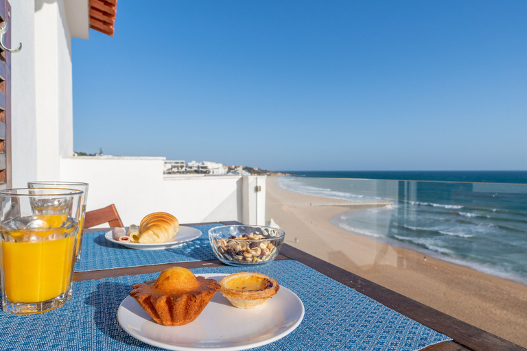 Food & Drinks, Casa da Bateria by HelloVacations, Albufeira