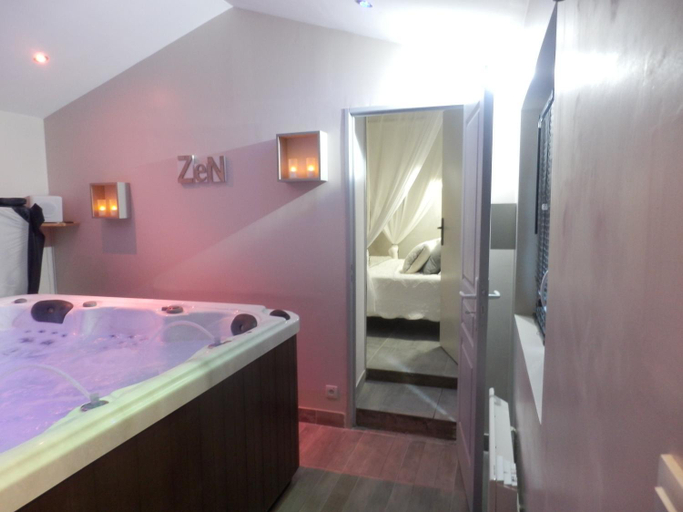 4, Suite luxe avec sauna et jacuzzi privee, Bouches-du-Rhône
