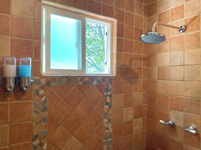 Bathroom 5