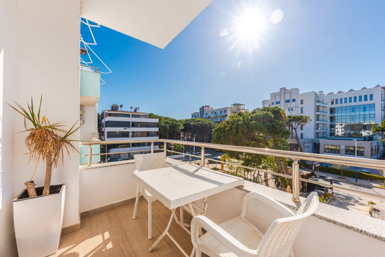 Others 5, Wave Seaside Apartment, Kavajës
