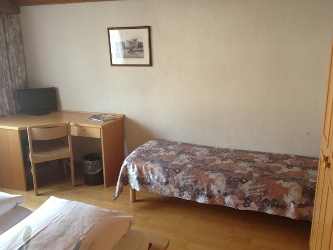 Bedroom, Cafe-Conditorei Hotel Huber, Toggenburg