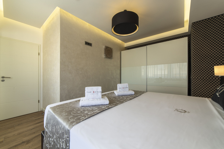 Bedroom 26