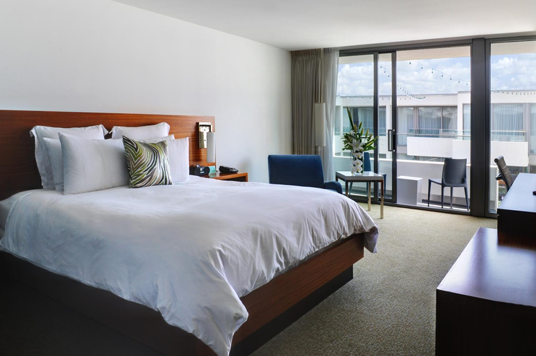 Bedroom 3, Tower 23 Hotel, San Diego