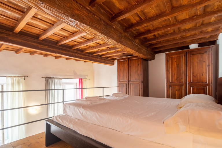 Room 4, Palazzo Vecchio Place by Mmega, Florence