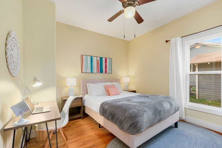Bedroom 2, Walk Everywhere - Art, Restaurants, Poudre River, Larimer