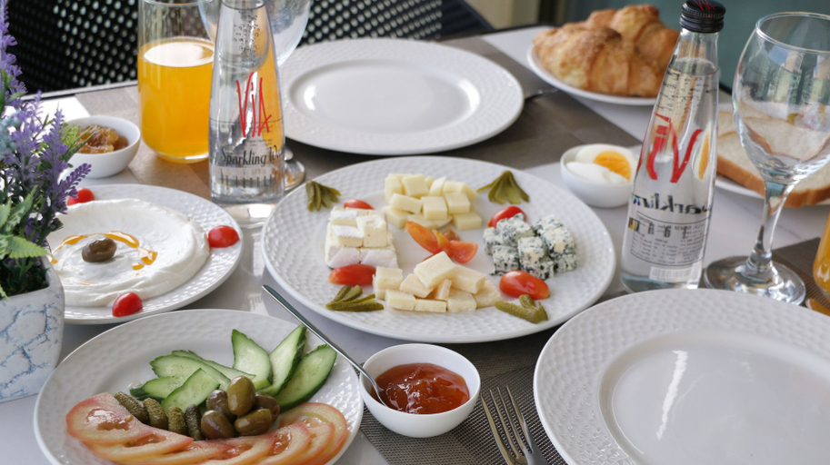 Food & Drinks 5, Tilia ApartHotel, Beirut