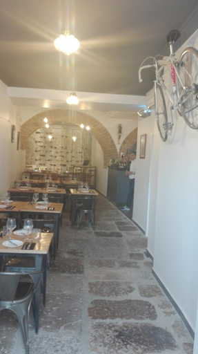 Food & Drinks 3, Alfama Apartments Services, Lisbon