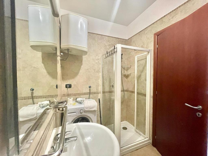 Bathroom 3, Sea View Apartment Rafailovici
