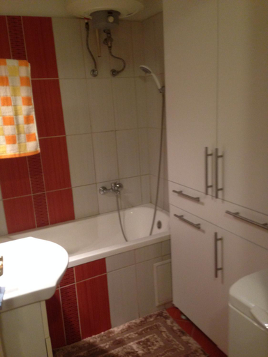 Bathroom, Pauler19 Apartement, Budapesti