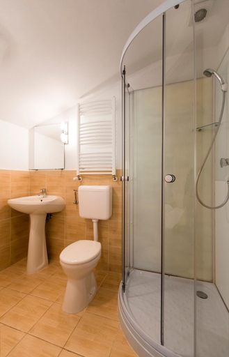 Bathroom 2, Ridehouse, Liezen