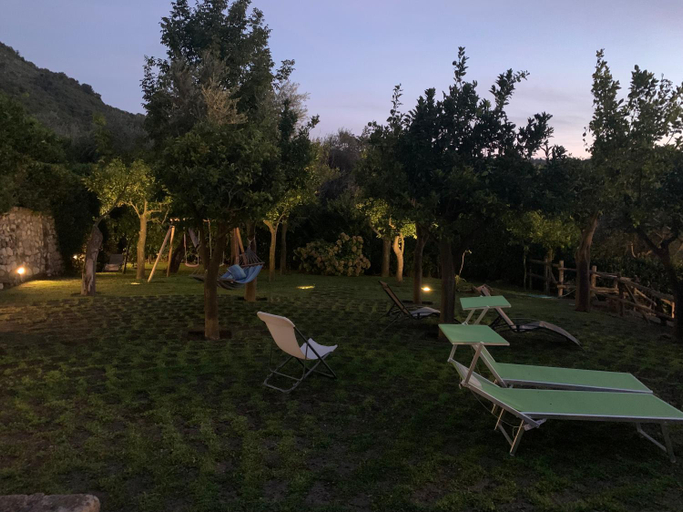 Others 5, My Place Home & Garden, Napoli