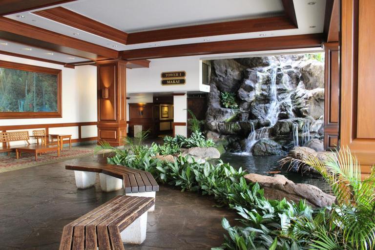 Public Area, PonoAloha, Honolulu