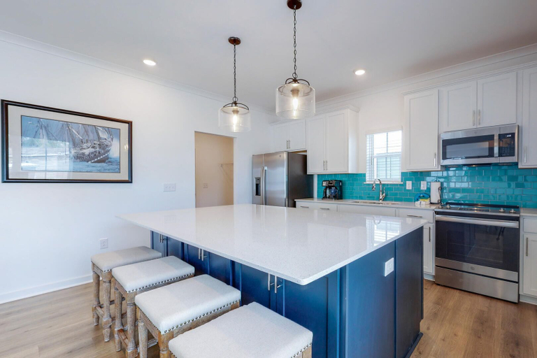 Others 5, Stunning 3br/2.5ba, Pet Friendly, Sleeps 12, Baldwin