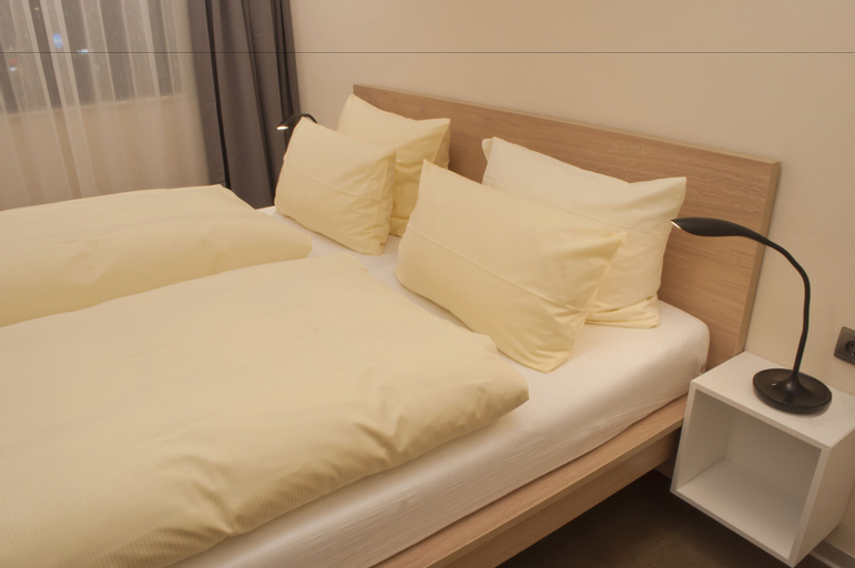 Bedroom 13