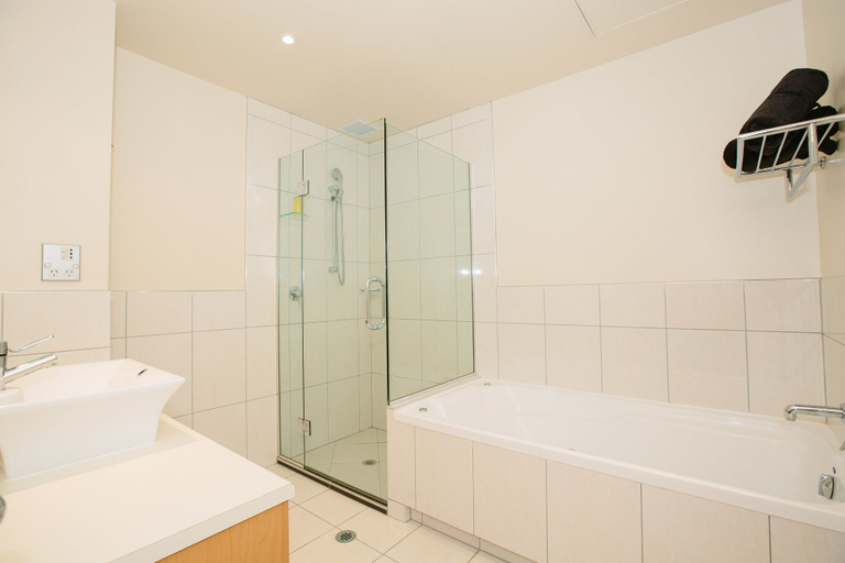 Bathroom 4, Lakeside Apartments, Queenstown-Lakes