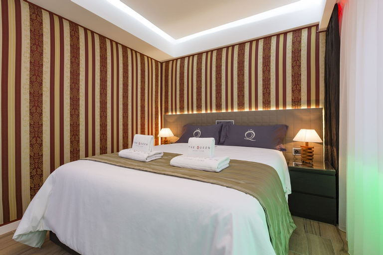 Bedroom 24