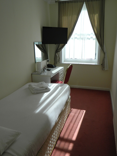 Bedroom 2, Afton Hotel, East Sussex