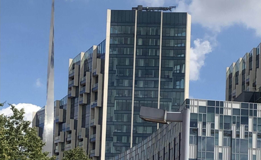 Exterior & Views, Stunning 1-bed Apartment in London With River View, London